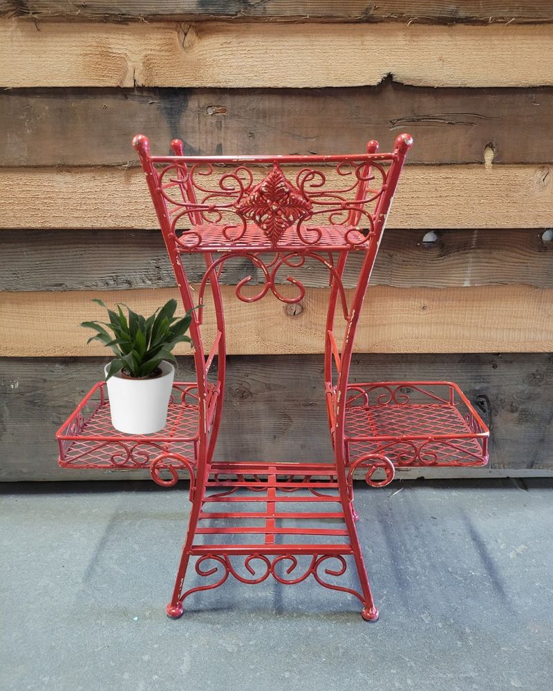 Tiered Planter Tool Stash