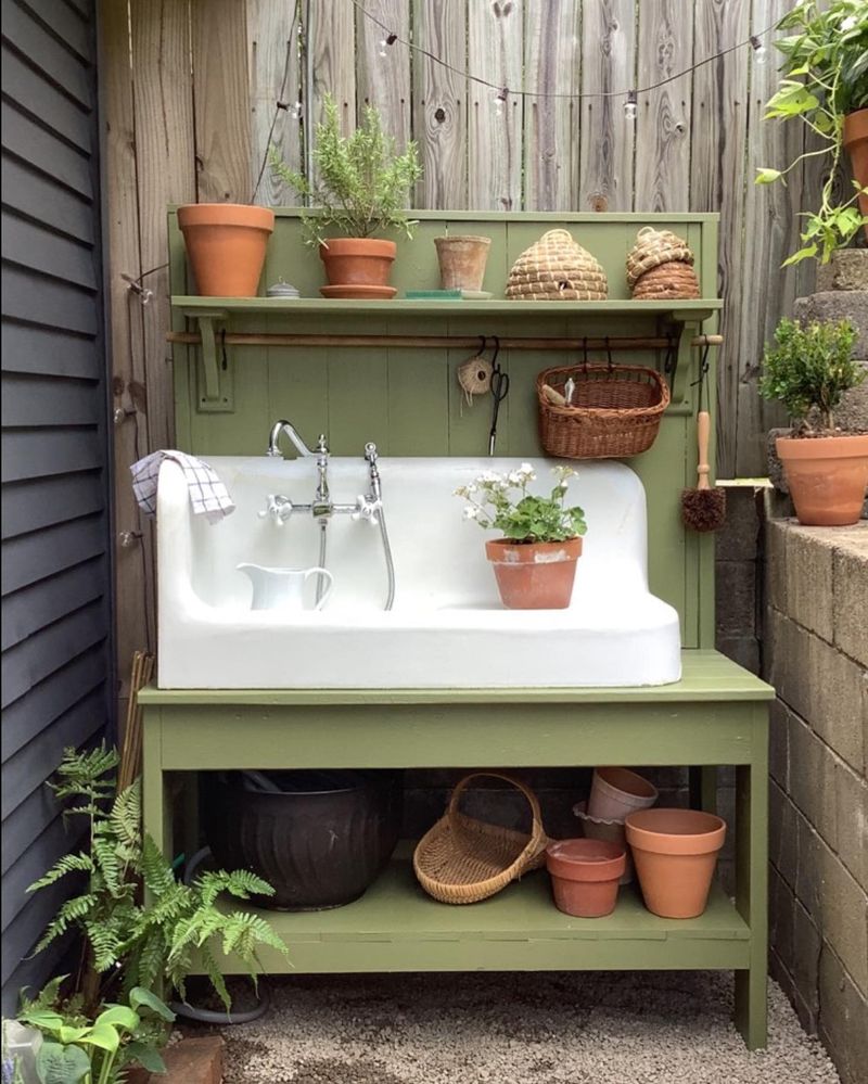 Porcelain Bathroom Fixtures
