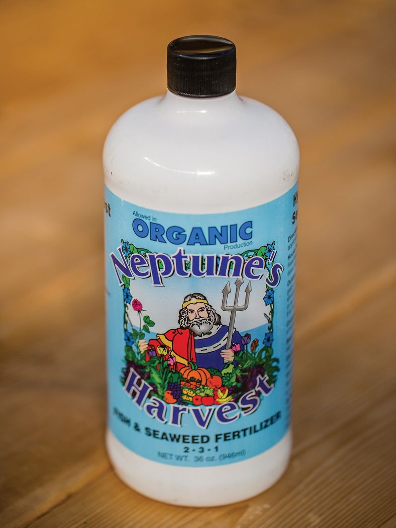 Neptune's Harvest Fish & Seaweed Blend (2-3-1)