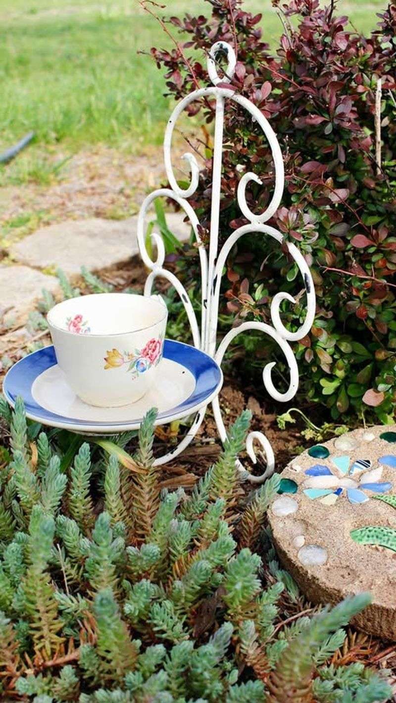 Teacup Hanging Garden