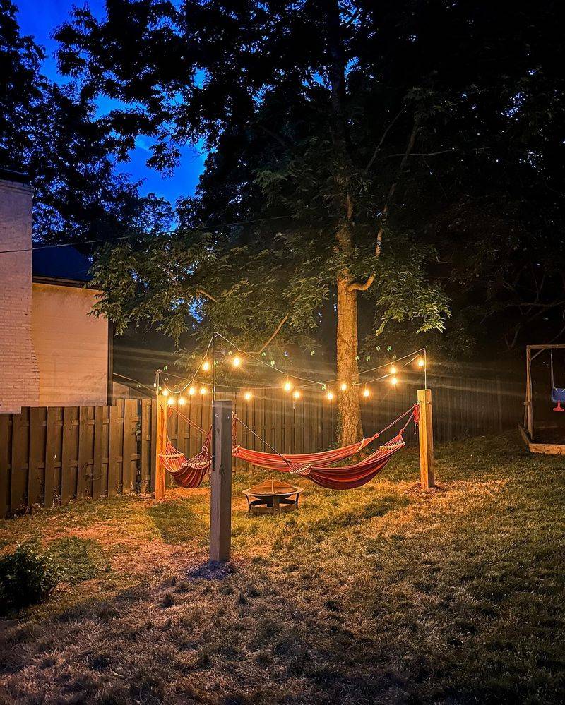 Playful Hammock Corner
