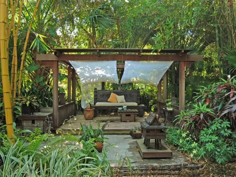 Plant-Focused Micro Climates