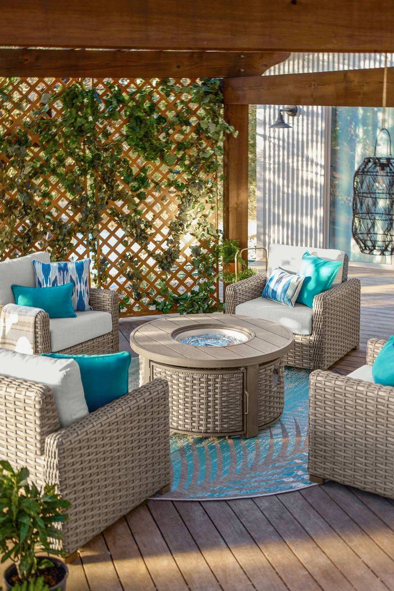 Comfortable Seating Area