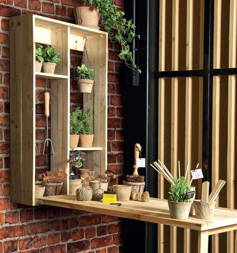Folding Vertical Garden