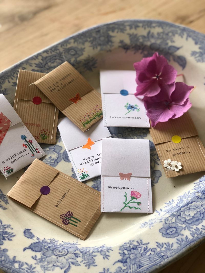 Package Seeds Properly For Storage