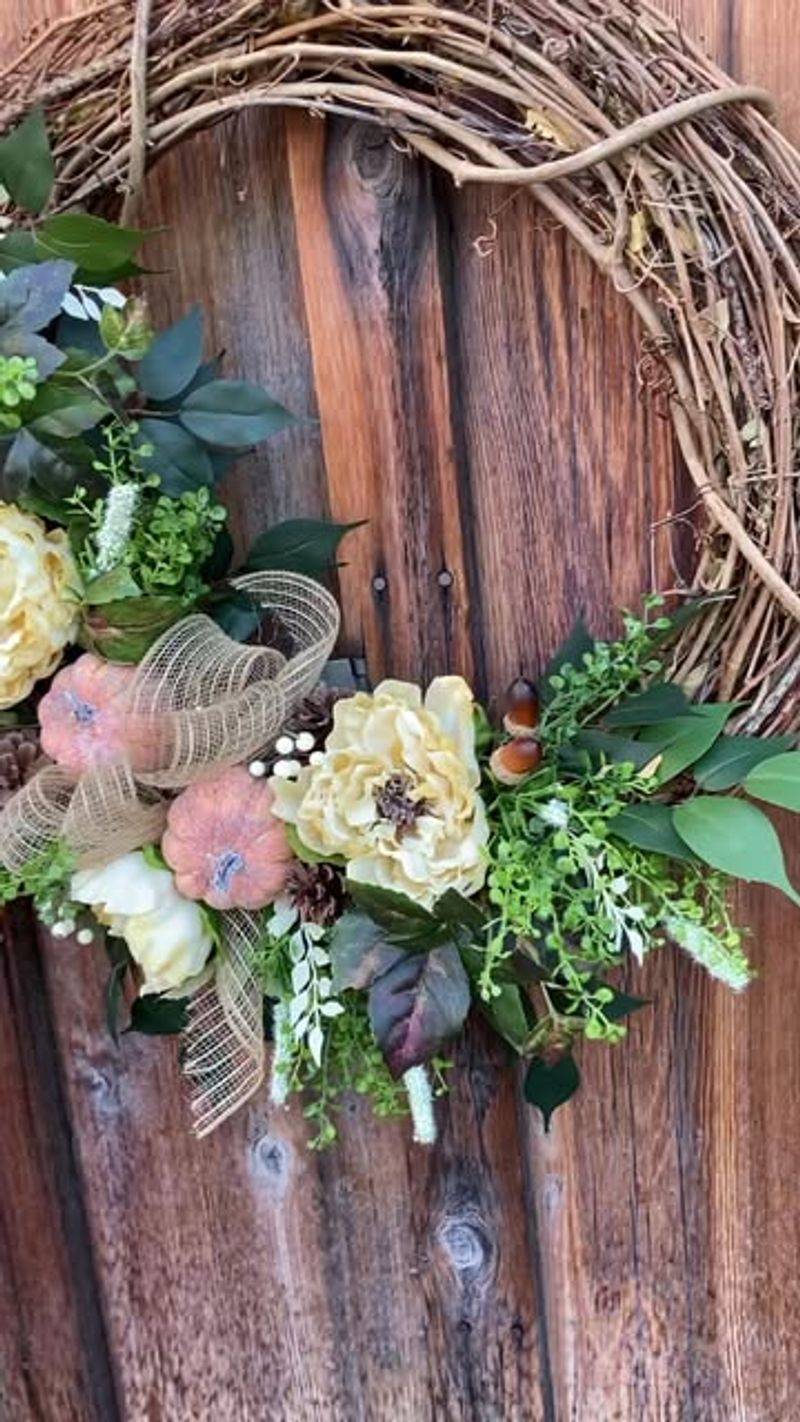 Grapevine Wreath Platform
