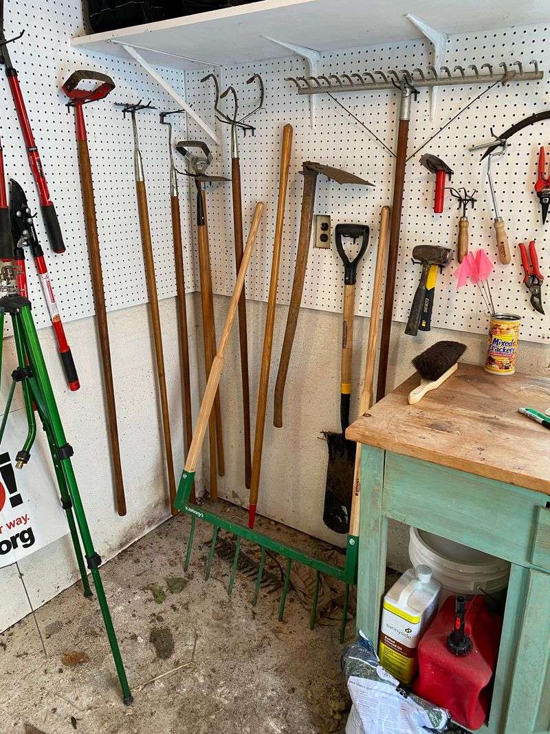 Garden Tool Sanitizer