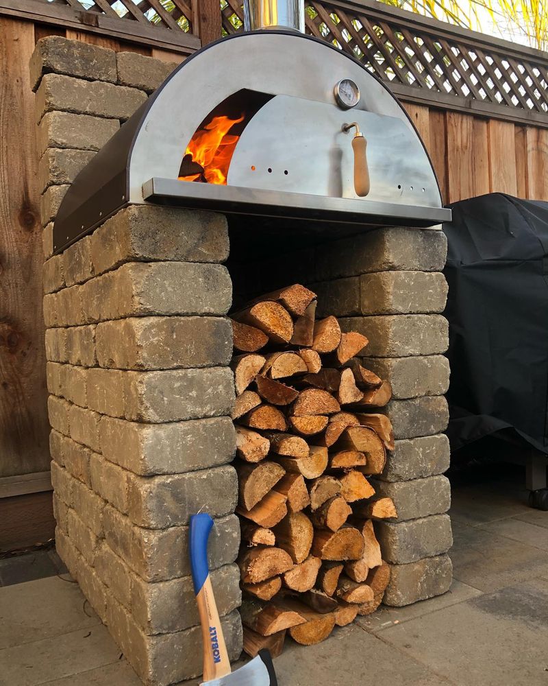 Outdoor Wood-Fired Ovens