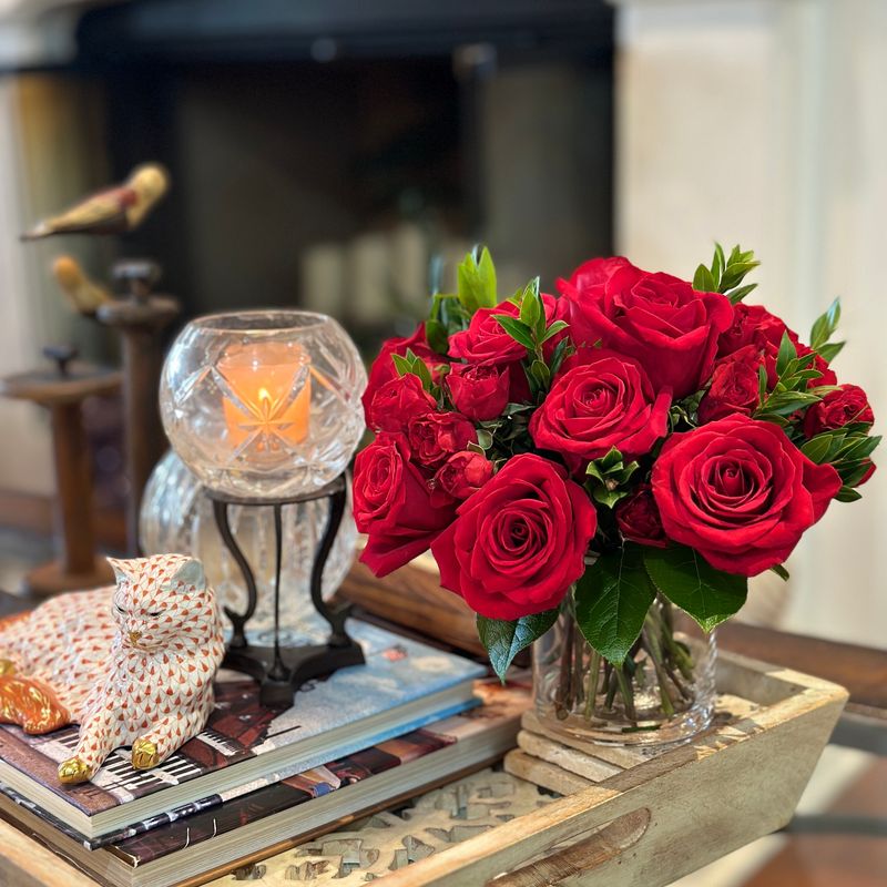 Roses: The Timeless Classic