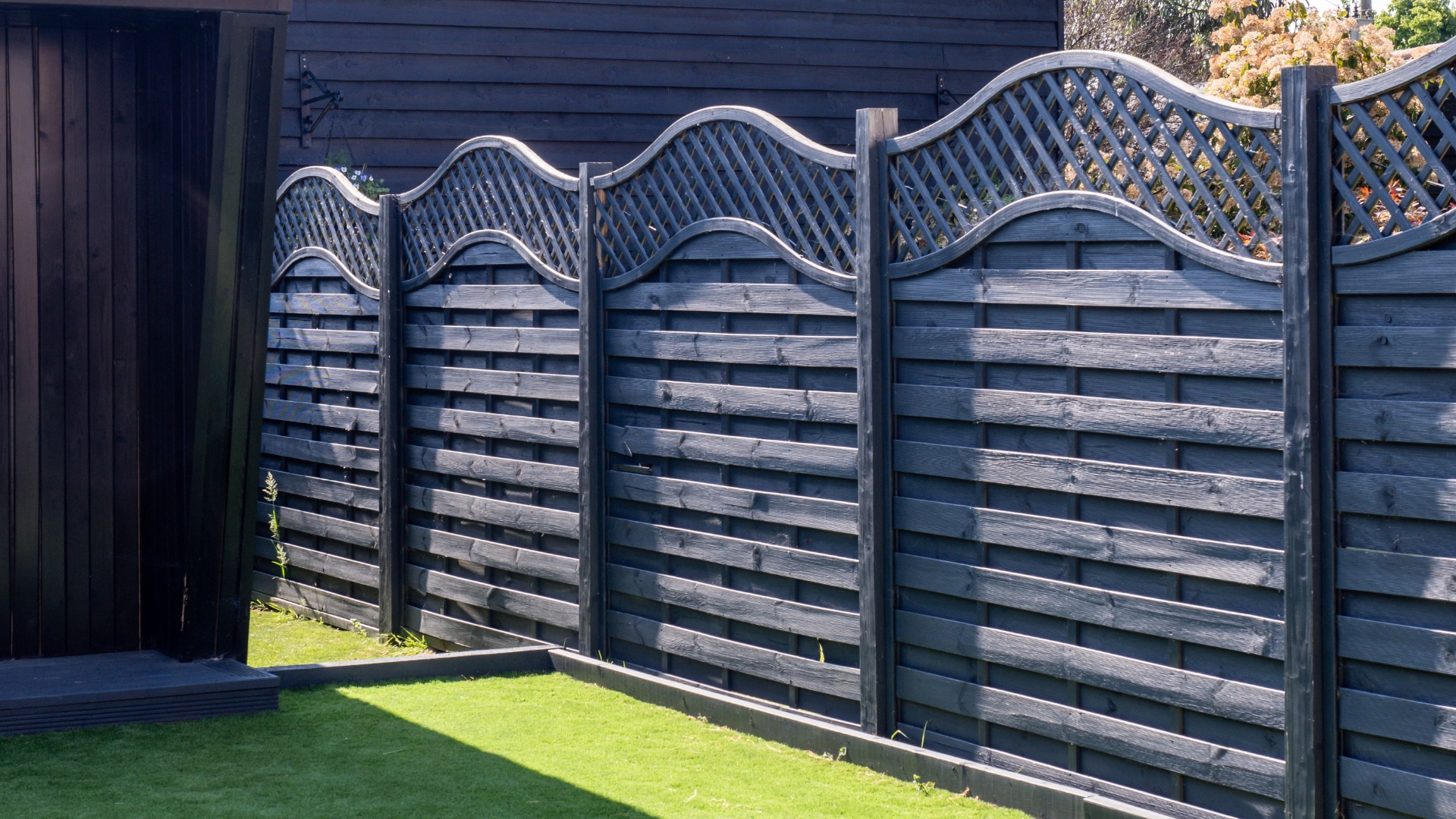 17 Common Backyard Additions That Could Get You Sued (And How To Avoid Neighbor Drama)