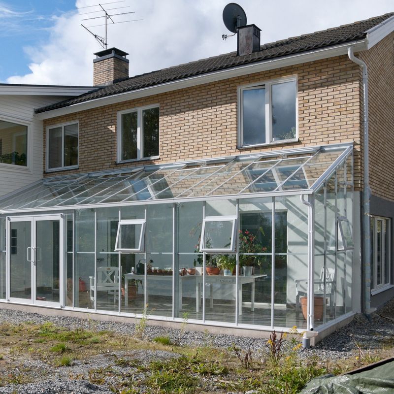 Lean-To Window Greenhouse