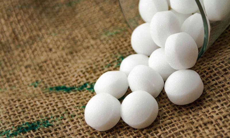 Naphthalene Balls