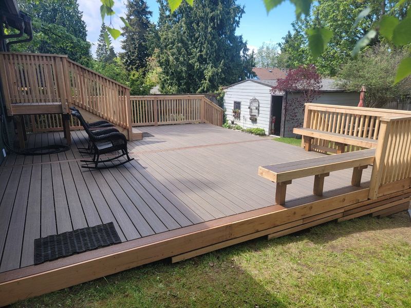 Composite Decking For Rainy Regions
