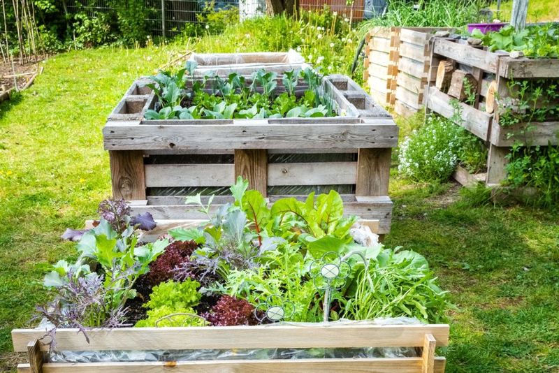 Upcycled Pallet Wood Bed