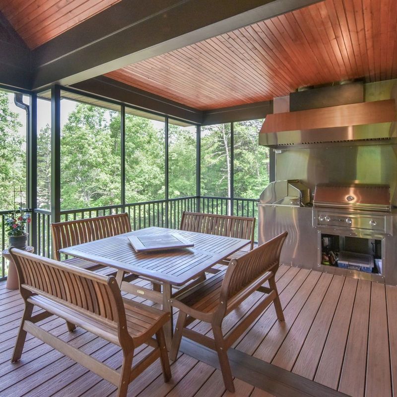 Screened Outdoor Kitchens