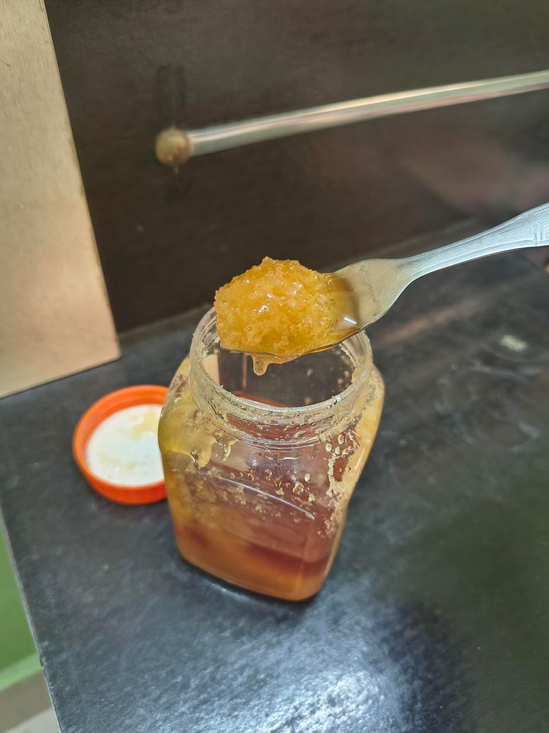 DON'T Offer Honey or Artificial Sweeteners