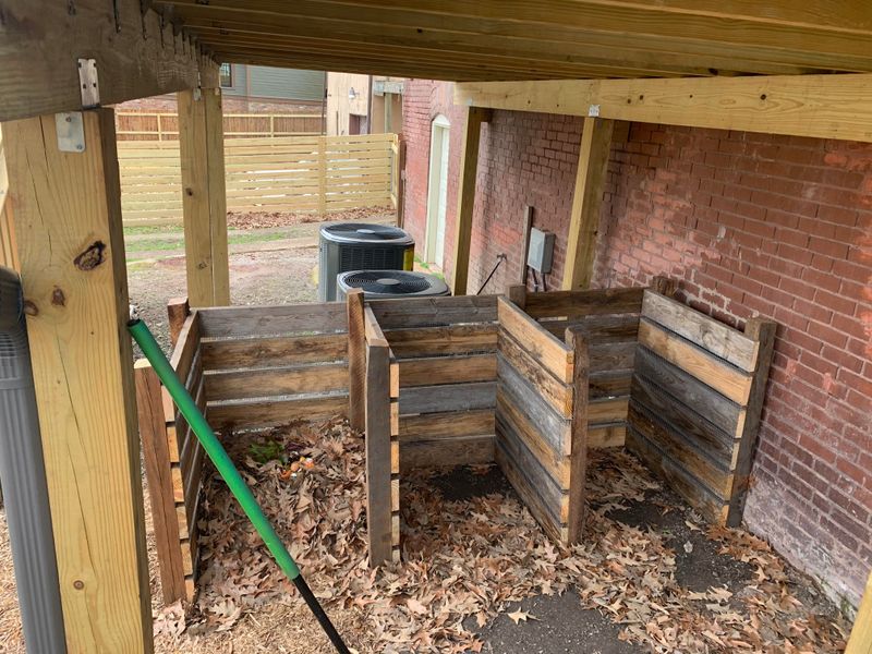 Build A Simple Compost System