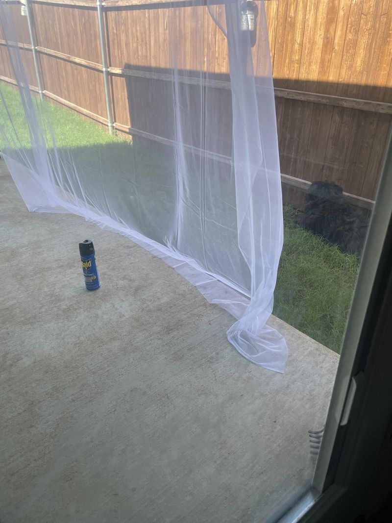 Hang Decorative Fly Curtains