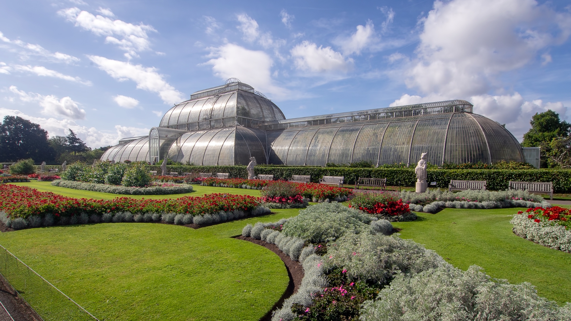 Inside The Revitalized Kew Gardens Centuries Of Botanical History In Bloom