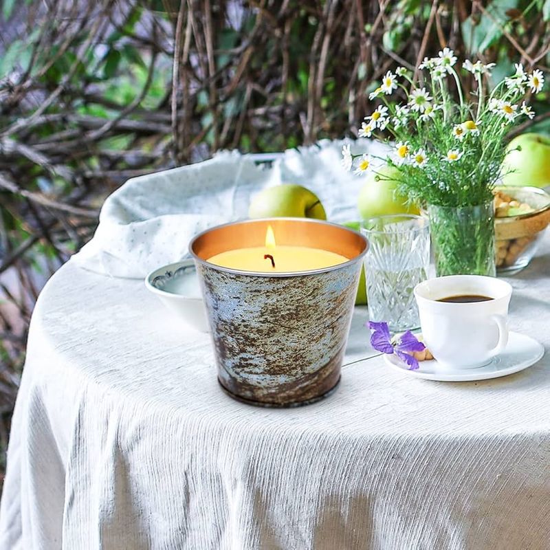 Light Citronella Candles Correctly