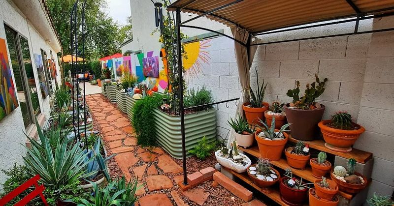 Artist's Inspiration Courtyard