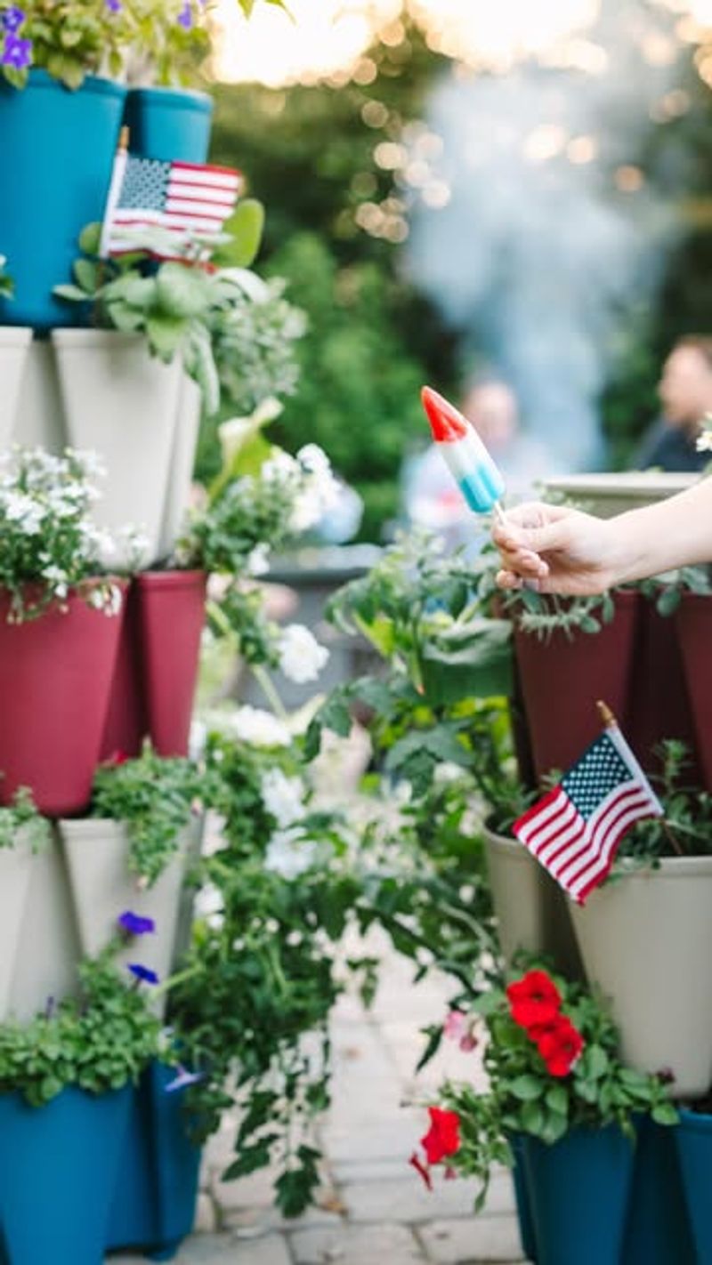Add Patriotic Containers