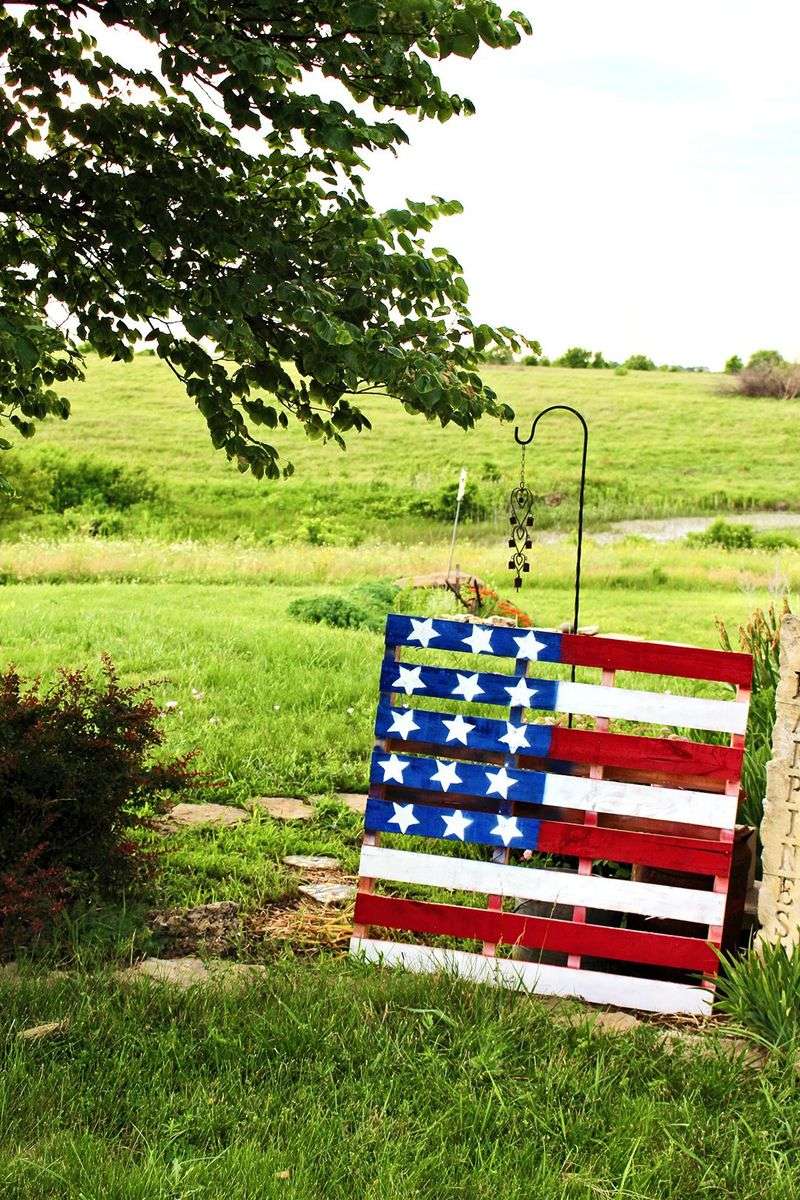 Rustic Wood Flag Pallet