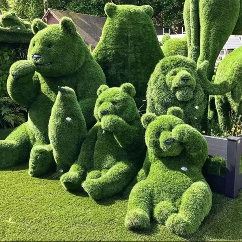 Overly Complex Topiary Shapes