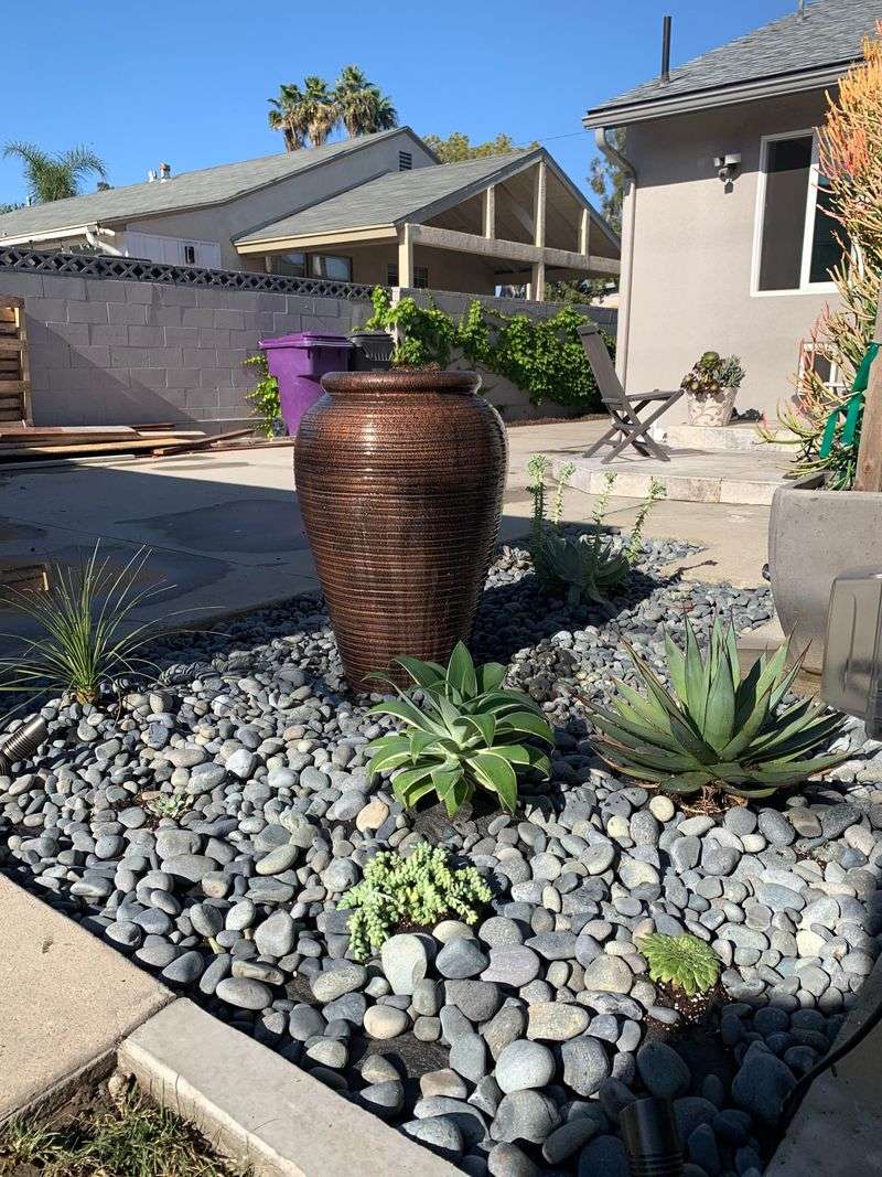 Pebble Mulch Layer
