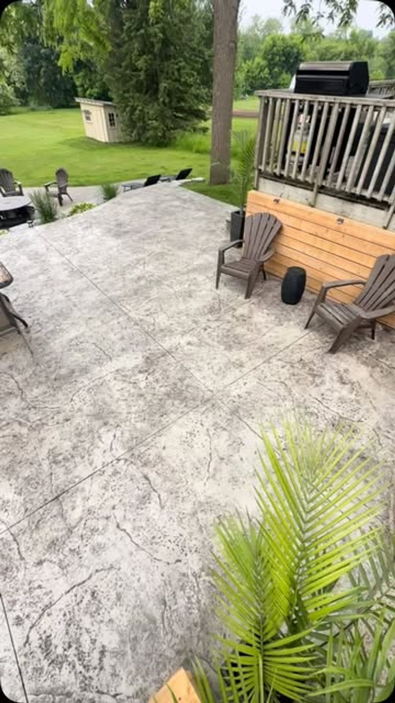 Concrete Hardscaping