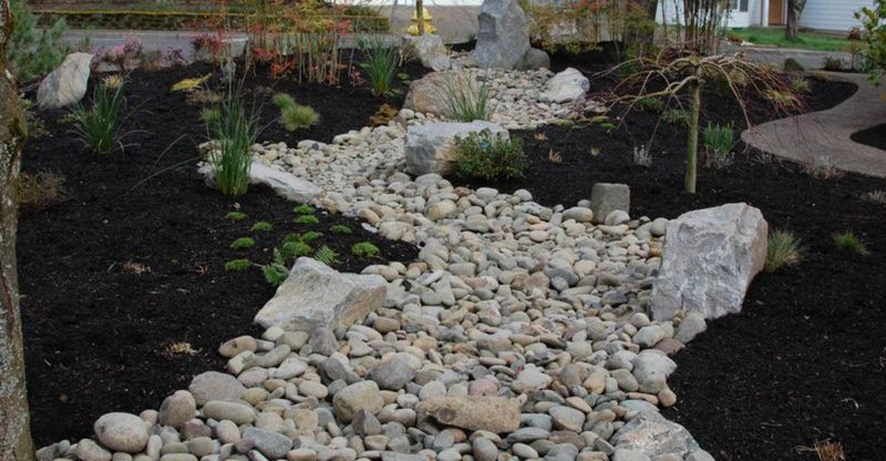 Crushed Glass Mulch Accents