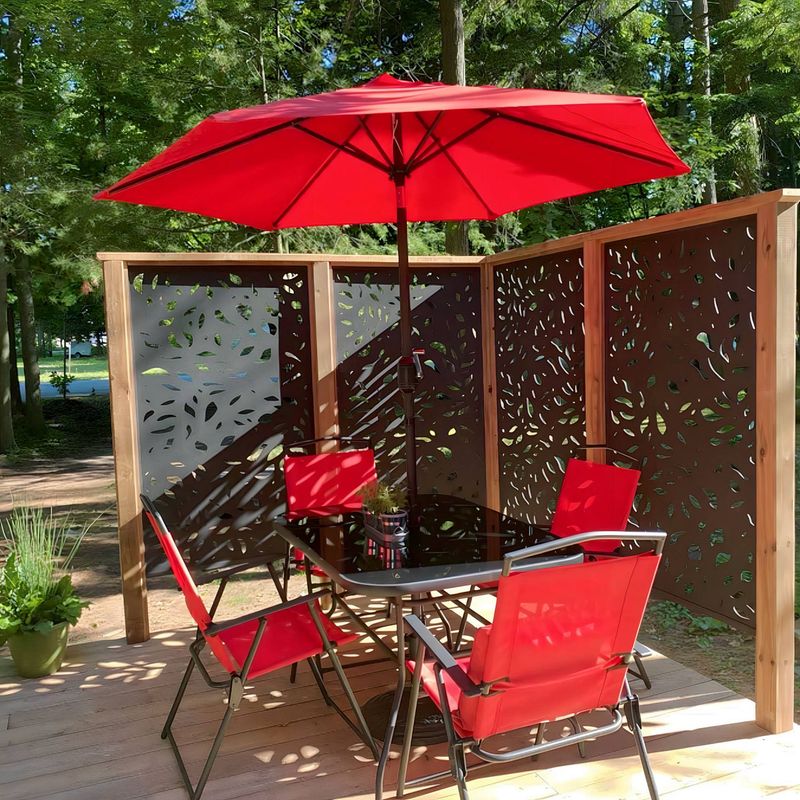 Folding Privacy Screens