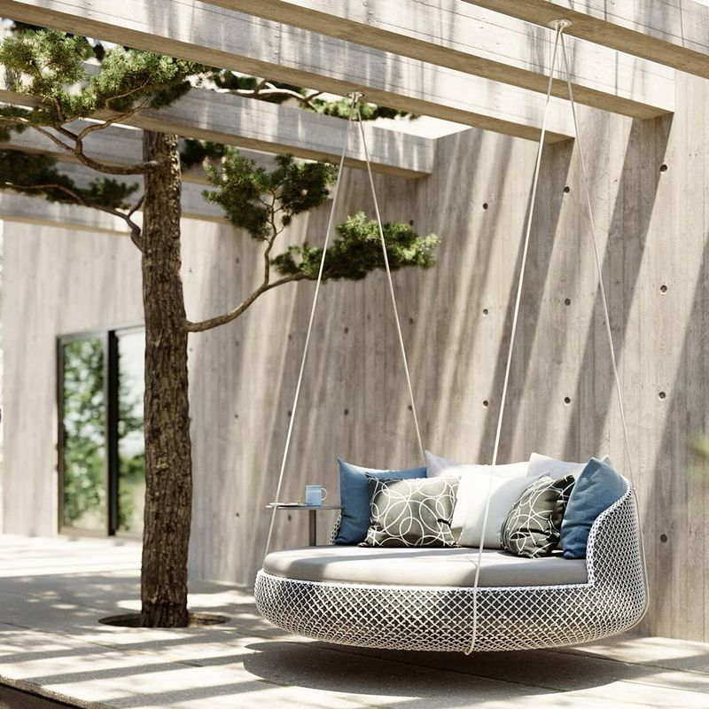 Hanging Daybeds for Ultimate Relaxation