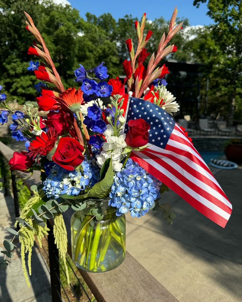 Patriotic Flower Arrangements
