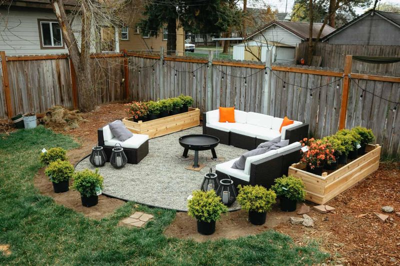 Pea Stone Patio With Fire Pit