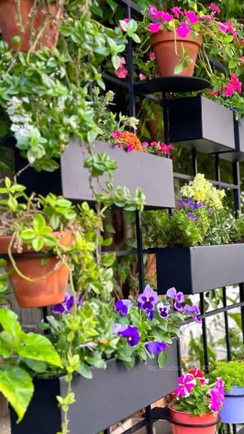 Pallet Vertical Garden Trellis