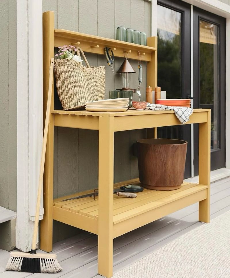 DIY Outdoor Bar Station