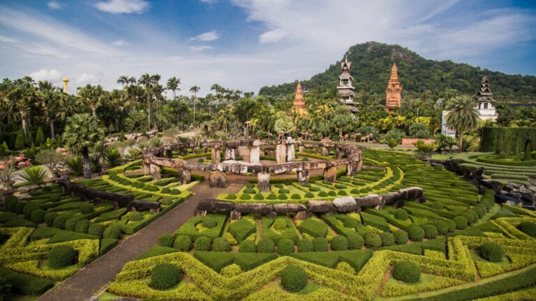 nong nooch tropical garden