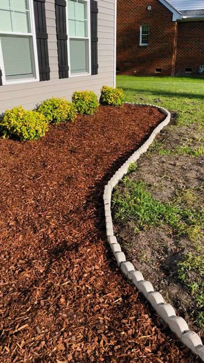 Mismatched Mulch Colors