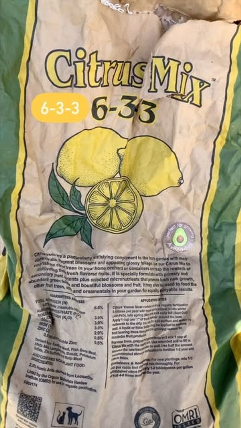 Fertilize with Citrus-Specific Food