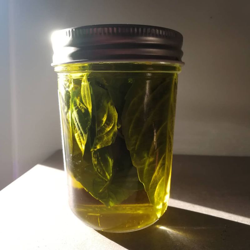 Preserve In Vinegar And Oils