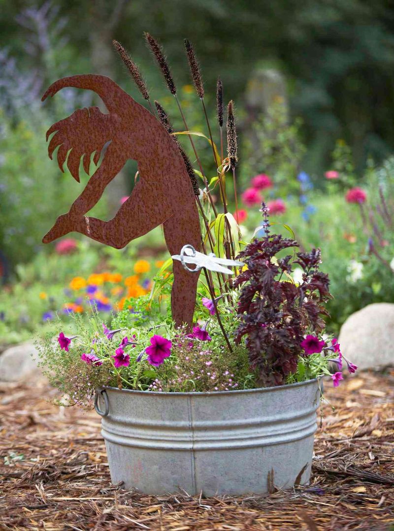 Yard Art And Decorative Elements