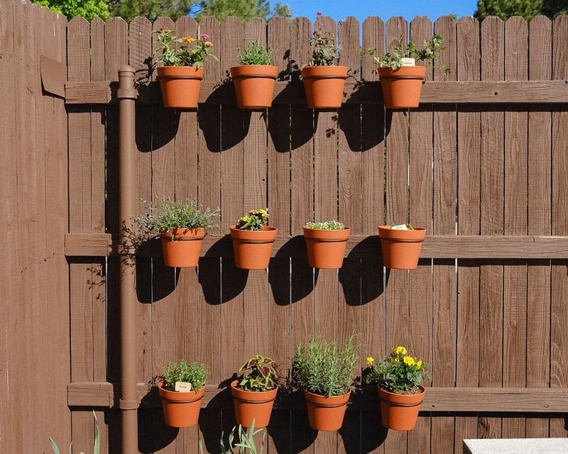Fence-Mounted Bucket Row