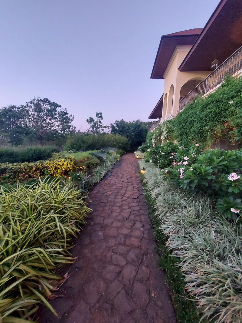 Garden Boundary Walking