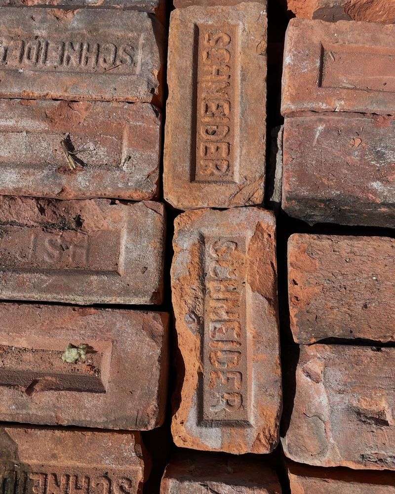 Salvage Vintage Brick For Charming Borders