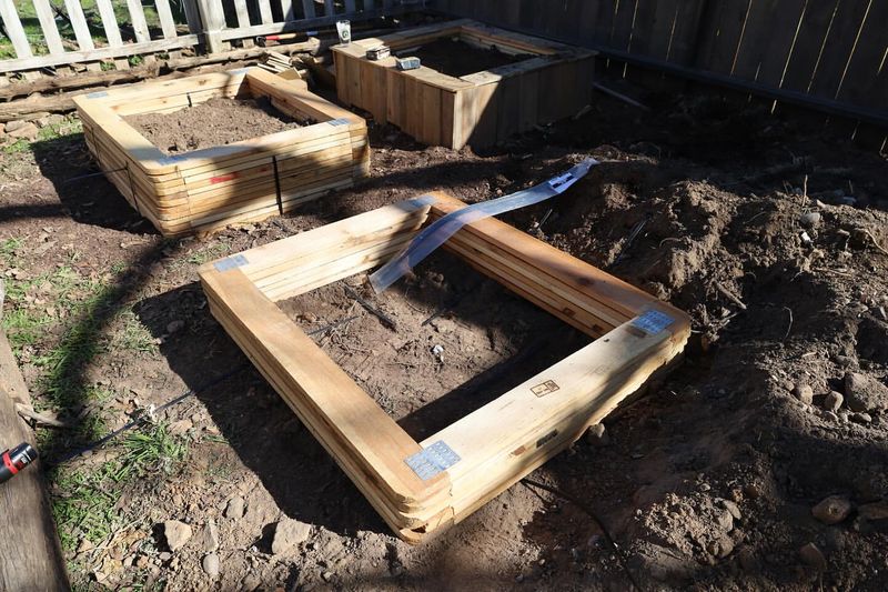 Build Wooden Raised Beds