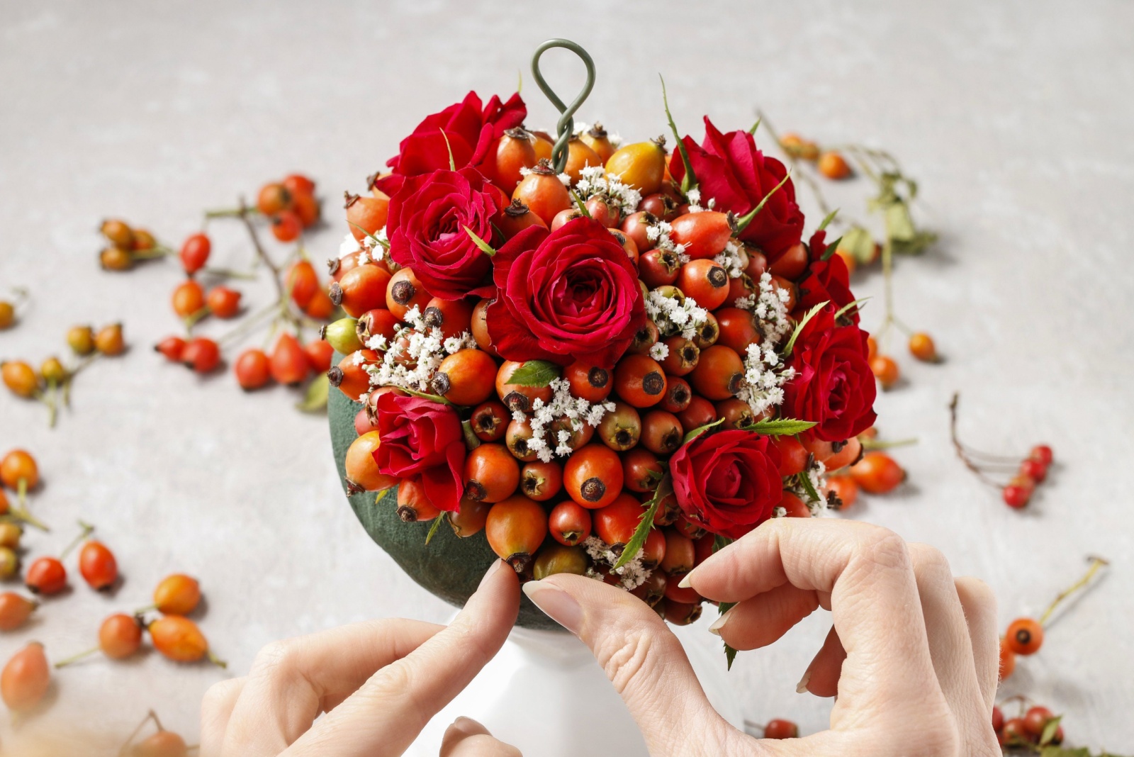 DIY Floral Centerpieces You Can Grow At Home In New York
