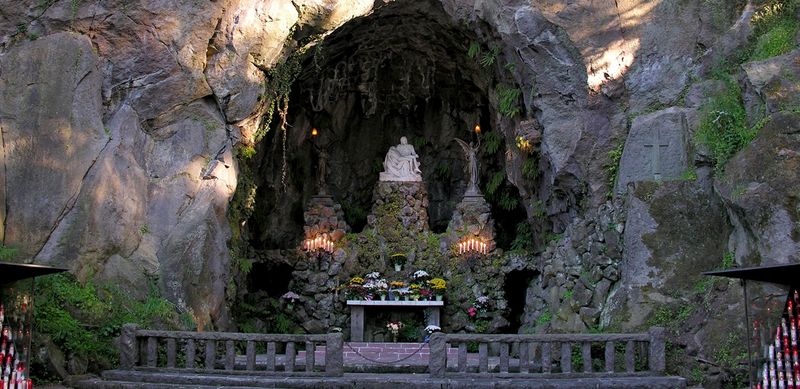 The Grotto Gardens: Spiritual Sanctuary