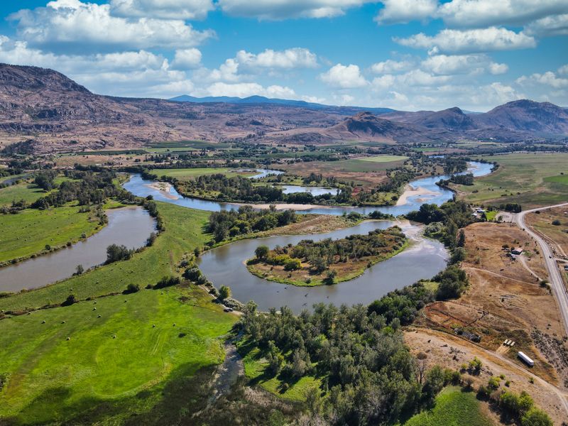 Okanogan's Valley of Endless Apples