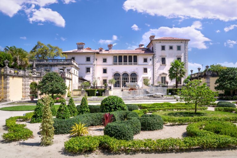 Vizcaya garden florida